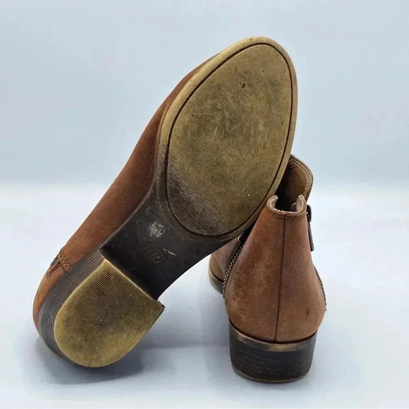 Lucky Brand ankle boots, size 7.5 - Picture 5 of 7